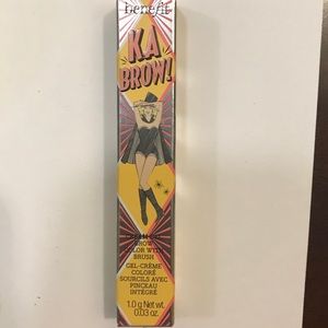 Benefit Kabrow cream-gel brow color with brush